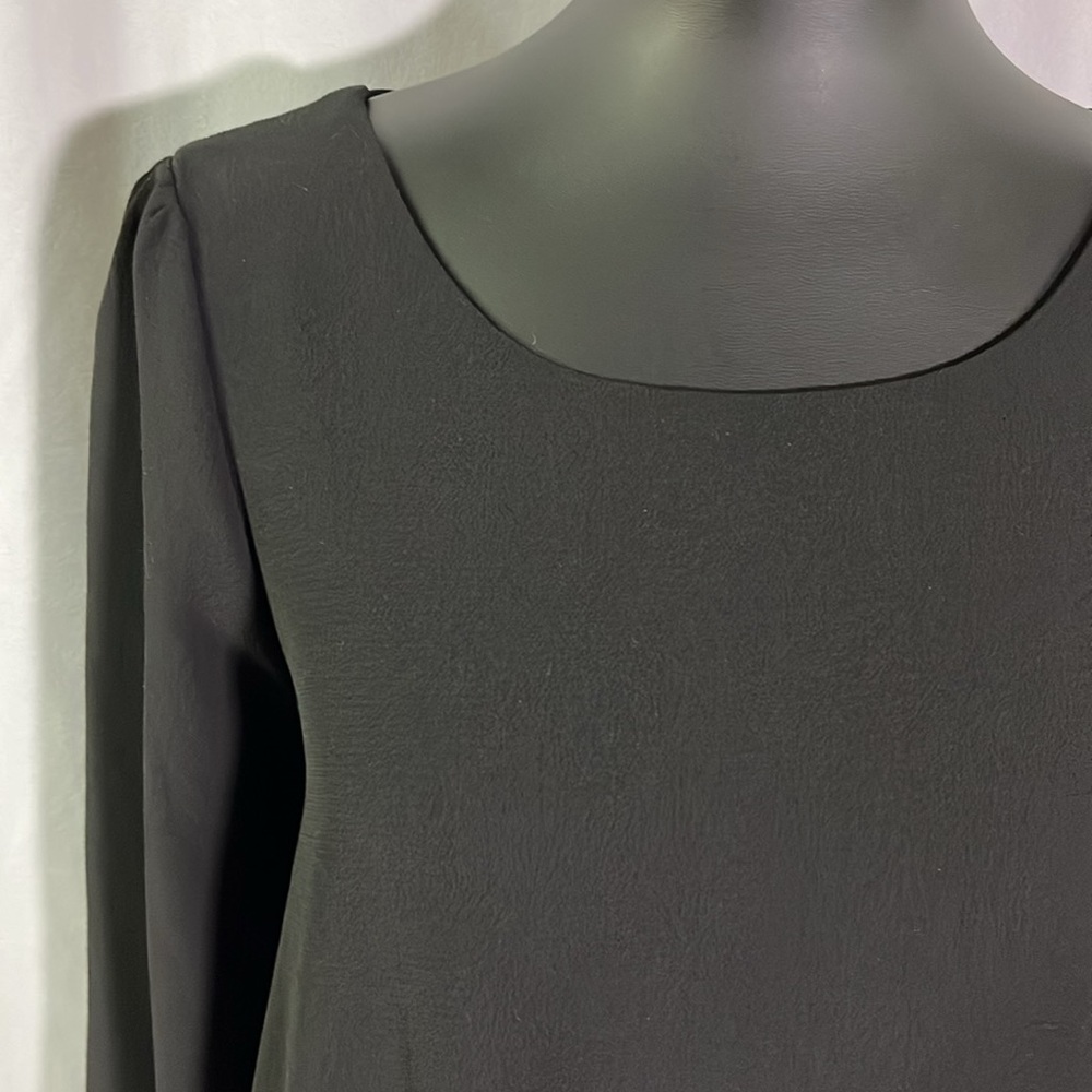 Papermoon Black Scalloped Open Back Blouse - Picture 5 of 16